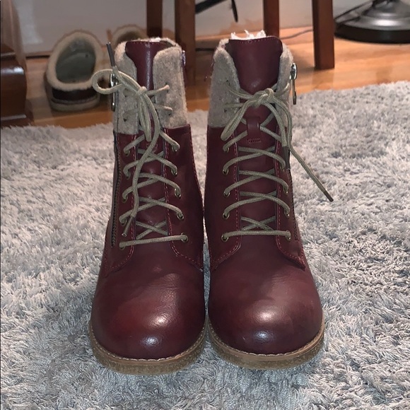 Lined Heeled Booties - Picture 2 of 6